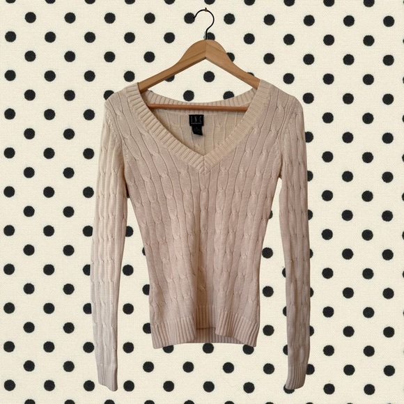 INC International Concepts Cream V-Neck Sweater - Picture 1 of 2